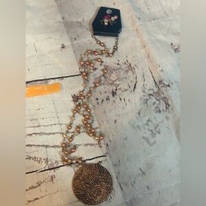 Paparazzi nwt necklace and earrings